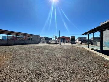 Foto Imóvel - Terreno Comercial à Venda, Uvaranas, Rua Siqueira Campos, Ponta Grossa