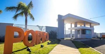 Foto Imóvel - Casa A Venda Em Condomínio Clube Com 2 Quartos E Quintal Privativo No Porto Belv