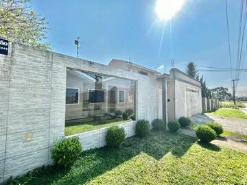 Foto Imóvel - Casa Semimobiliada à Venda, Com 04 Quartos, 03 Banheiros, Aproximadamente 300 M²