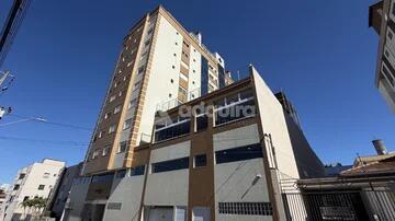 Foto Imóvel - Apto Central 2 Quartos E 2 Vagas , Semi Mobiliado