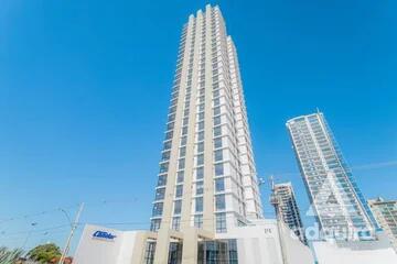 Foto Imóvel - Apartamento à Venda 3 Quartos, 3 Suites, 3 Vagas, 313.48m², Oficinas