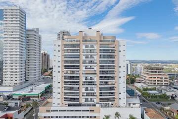 Foto Imóvel - Design Contemporâneo No Centro: 160m² úteis E Três Suítes Mobiliadas No Edifício