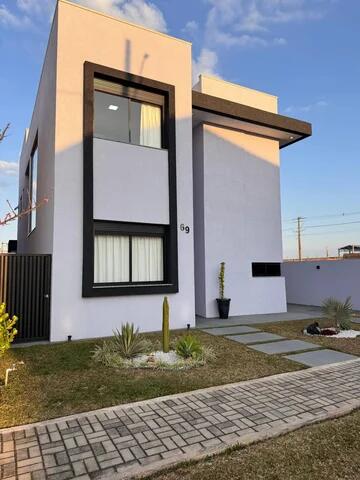 Foto Imóvel - Casa No Condomínio Coliseu à Venda, Com 3 Quartos (sendo 1 S