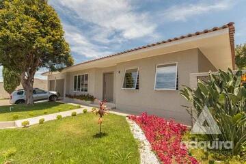 Foto Imóvel - Casa à Venda 4 Quartos, 1 Suite, 2 Vagas, 251.96m², Uvaranas
