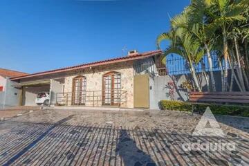 Foto Imóvel - Casa à Venda 3 Quartos, 1 Suite, 825m², Uvaranas