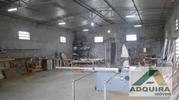 Foto Imóvel - Casa à Venda 3 Quartos, 2 Suites, 4 Vagas, 720m², Neves
