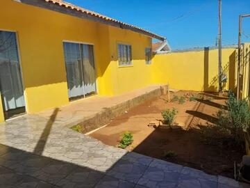 Foto Imóvel - Casa à Venda No Núcleo Santa Paula. Com 2 Quartos (sendo Um Deles Uma Suíte), 2 