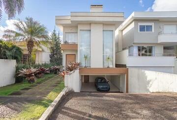 Foto Imóvel - Casa à Venda 4 Quartos, 4 Suites, 2 Vagas, 300m², Oficinas
