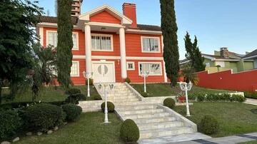 Foto Imóvel - Casa à Venda 4 Quartos, 4 Suites, 6 Vagas, 1012m², Orfãs