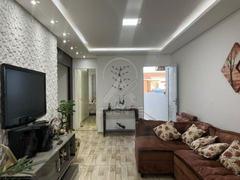 <strong>Belíssima Casa Mobiliada Condomínio Terra Nova - Venda</strong>