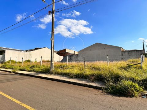 <strong>Terreno de esquina - Cará-Cará</strong>