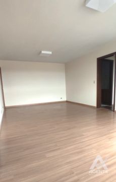 Apartamento Três Dormitorios Na Dom Pedro Ll